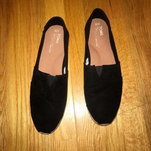 Toms shoes